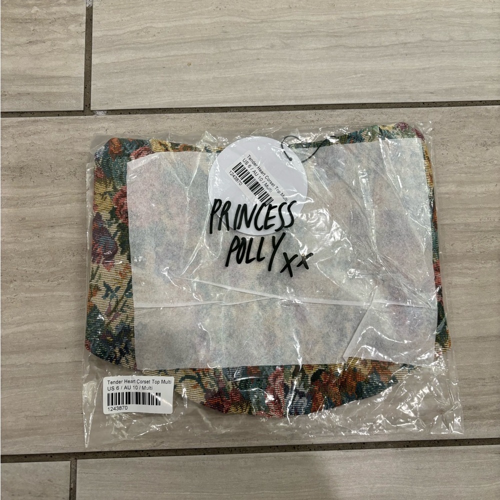 ❗️SOLD❗️Princess Polly Floral Corset Top - Picture 4 of 13